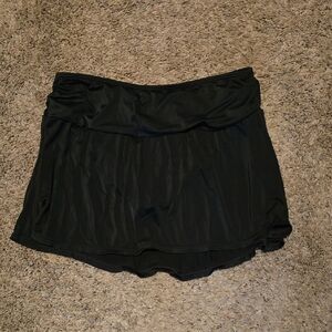 Tropical Escape Women's Black Skort